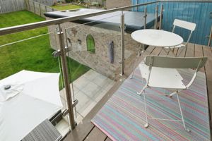 Photo 7- click for photo gallery